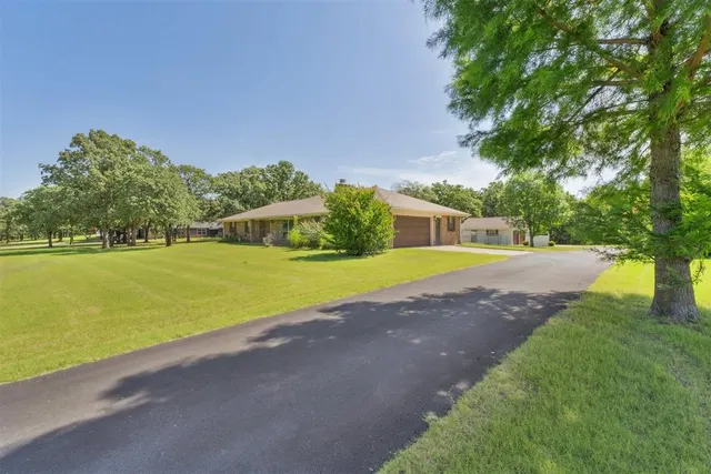 Photo 3 — 9901 hickory hollow Road, Shawnee, OK 74804