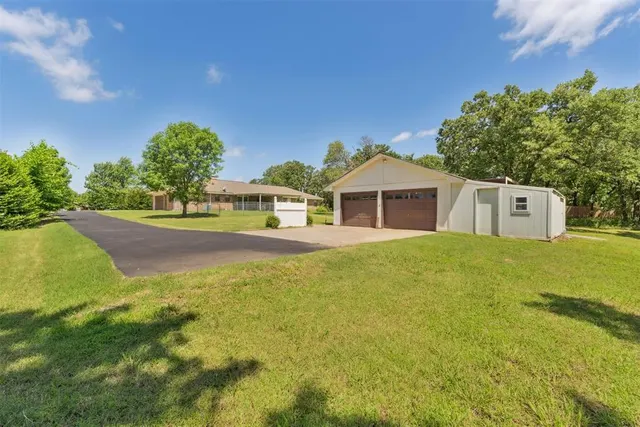 Photo 8 — 9901 hickory hollow Road, Shawnee, OK 74804