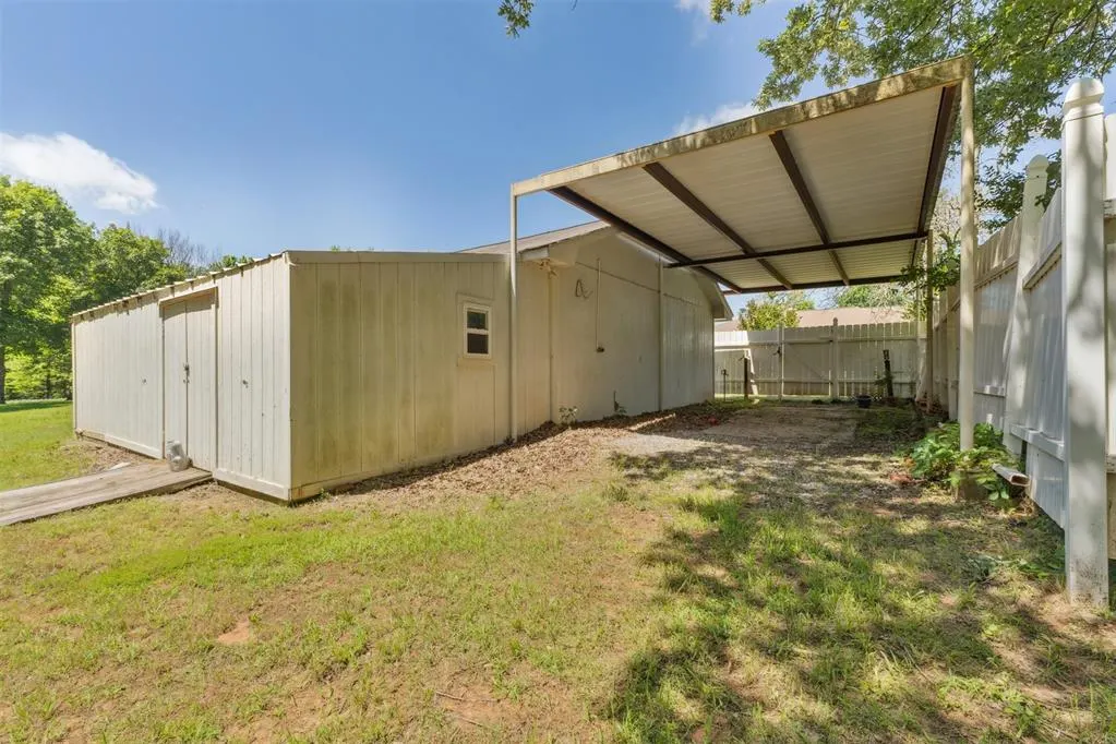 Photo 13 — 9901 hickory hollow Road, Shawnee, OK 74804