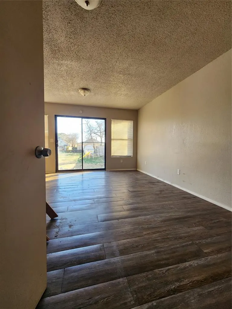Photo 9 — 2616 NW 38th Street, Oklahoma City, OK 73112