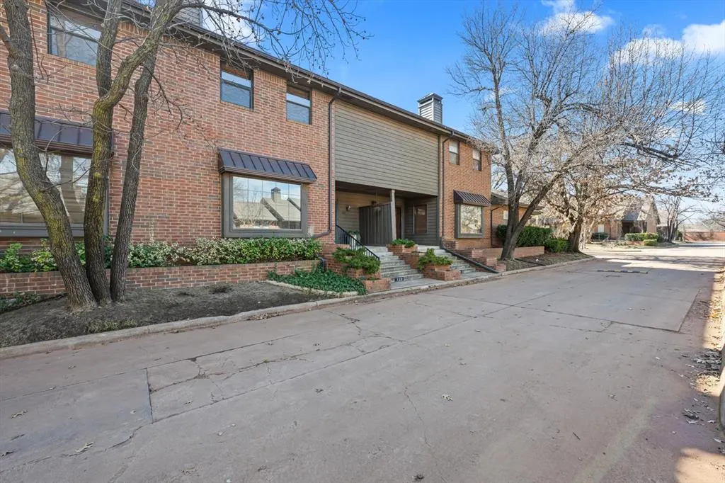 Photo 2 — 11300 N Pennsylvania Avenue 129, Oklahoma City, OK 73120
