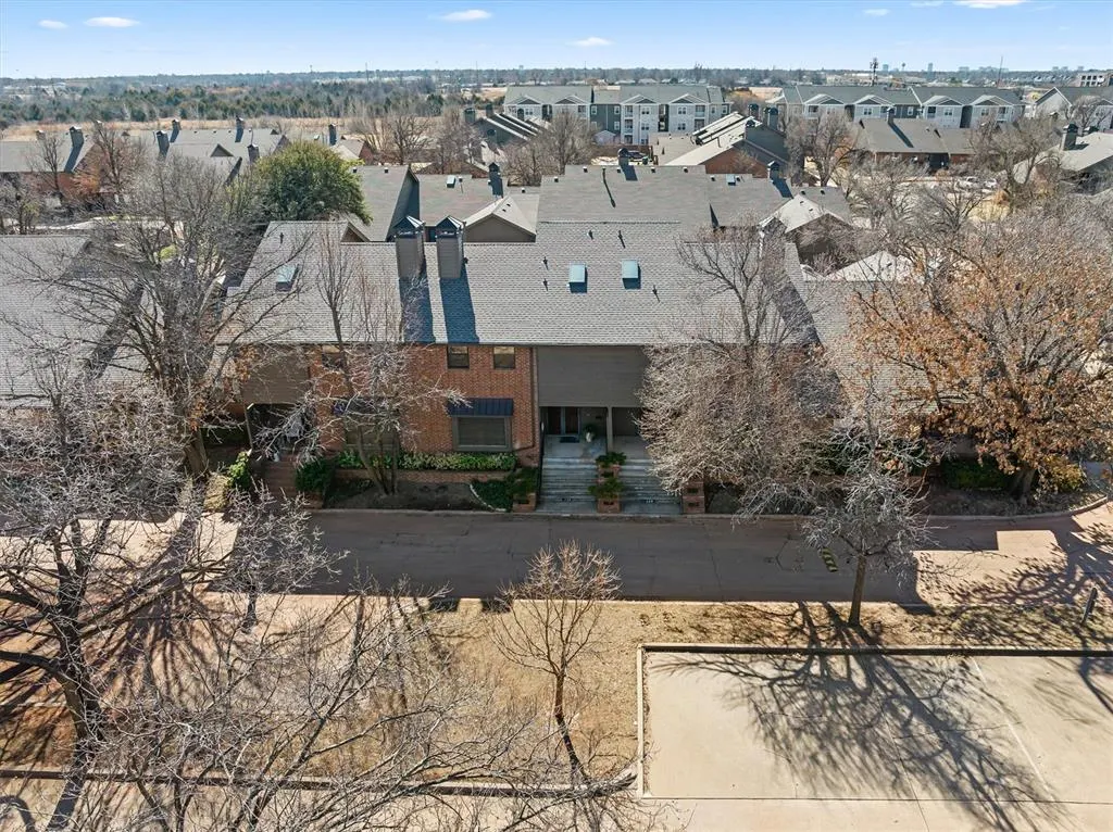 Photo 3 — 11300 N Pennsylvania Avenue 129, Oklahoma City, OK 73120
