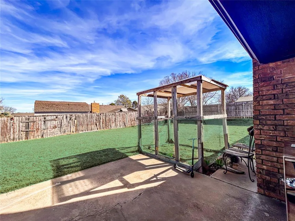 Photo 30 — 705 S 28th Street, Clinton, OK 73601