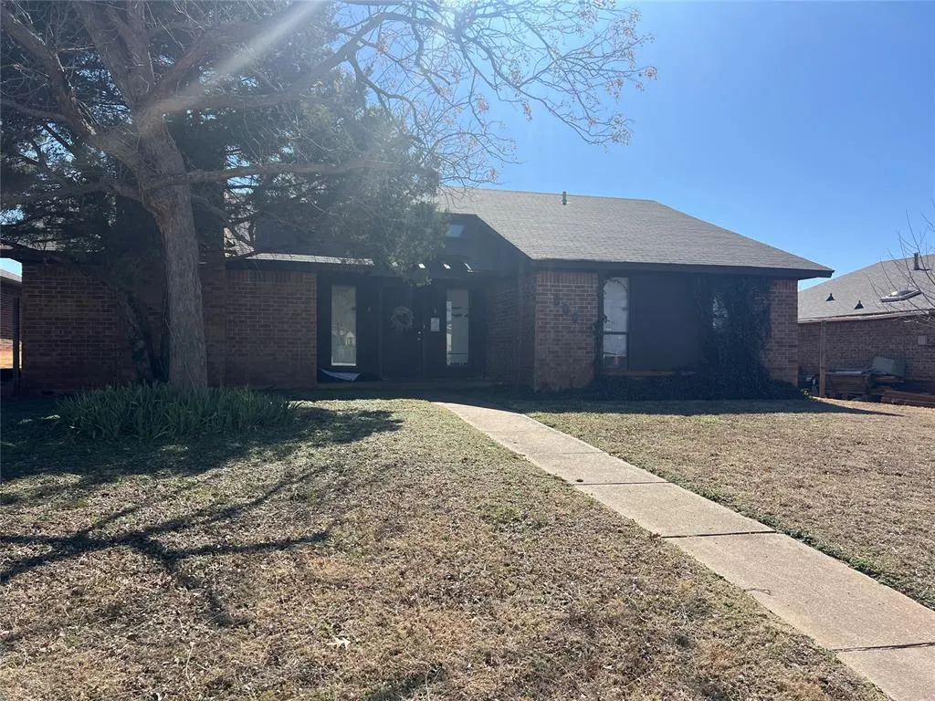Photo 3 — 800 NW 138th Street, Edmond, OK 73013