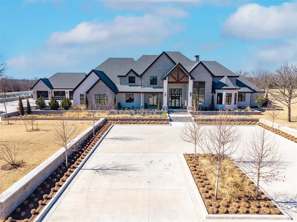 Photo 2 — 10628 S Highway 99, Prague, OK 74864