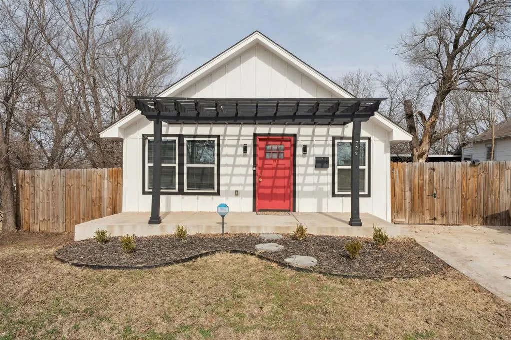 Front exterior — 723 SE 22nd Street, Oklahoma City, OK 73129