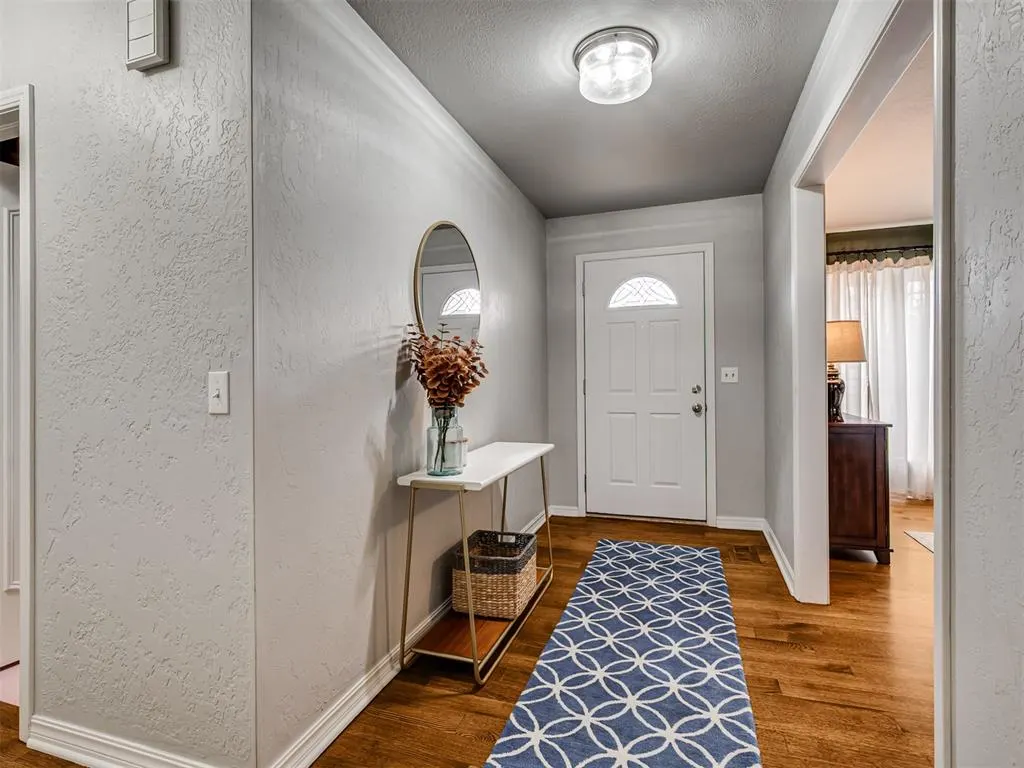 Photo 4 — 2701 NW 56th Street, Oklahoma City, OK 73112
