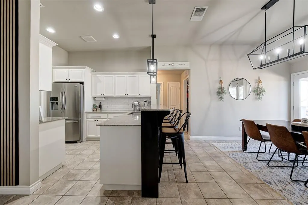Photo 12 — 9541 SW 27th Street, Oklahoma City, OK 73128