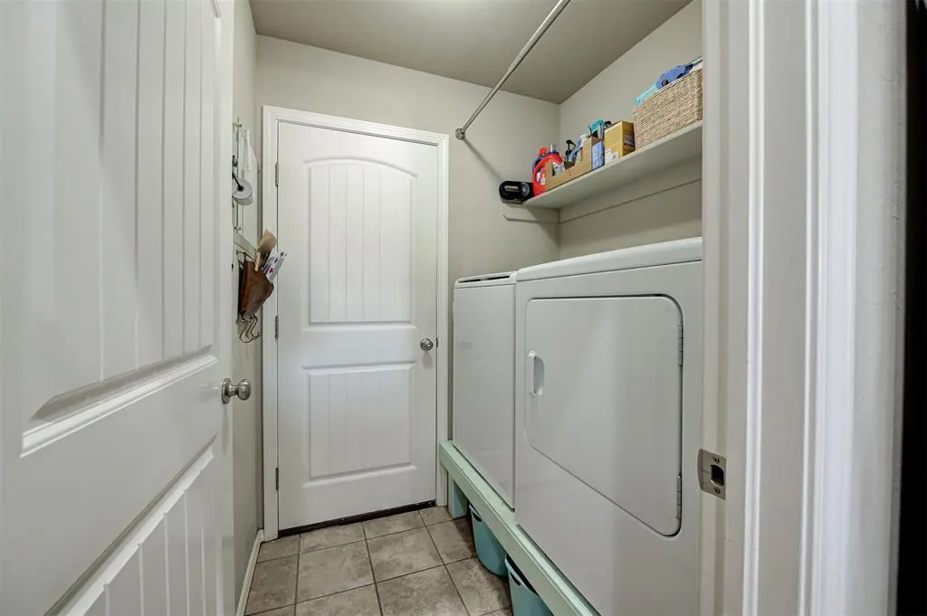 Photo 19 — 9541 SW 27th Street, Oklahoma City, OK 73128