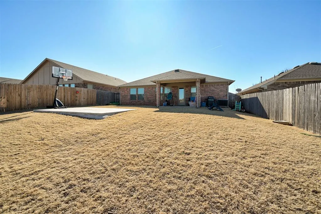 Photo 35 — 9541 SW 27th Street, Oklahoma City, OK 73128