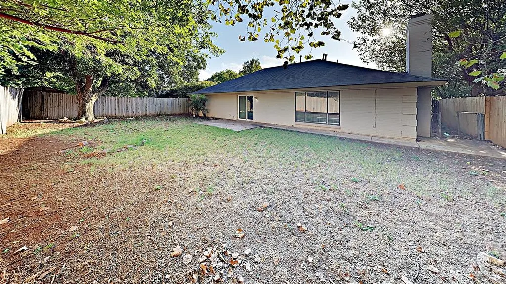 Photo 13 — 9816 LANCET Lane, The Village, OK 73120