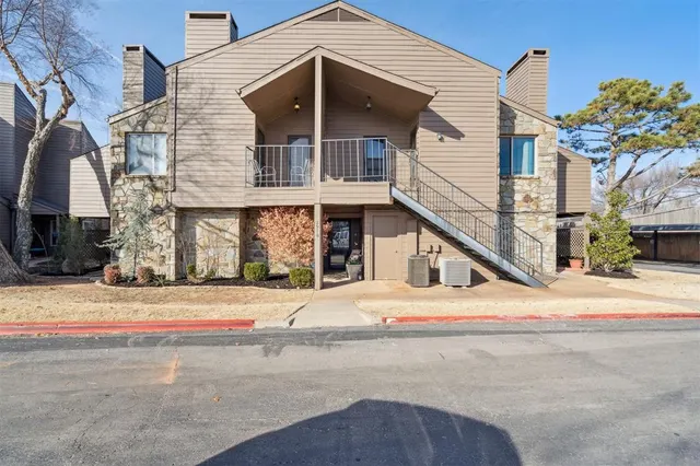 Photo 4 — 5910 N Pennsylvania Avenue 118, Oklahoma City, OK 73112