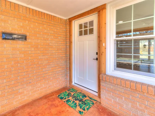 Photo 4 — 1021 W Apache Street, Norman, OK 73069