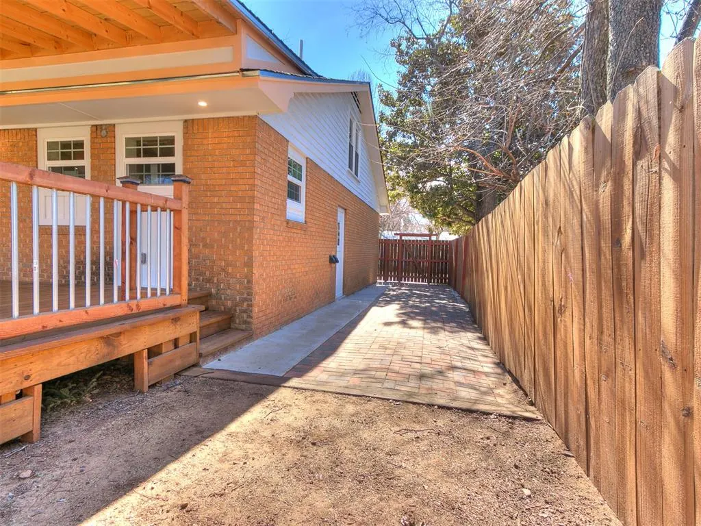 Photo 38 — 1021 W Apache Street, Norman, OK 73069
