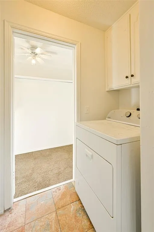 Photo 13 — 421 Meadow Lake Drive, Edmond, OK 73003