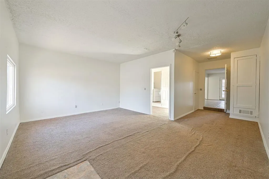 Photo 20 — 421 Meadow Lake Drive, Edmond, OK 73003