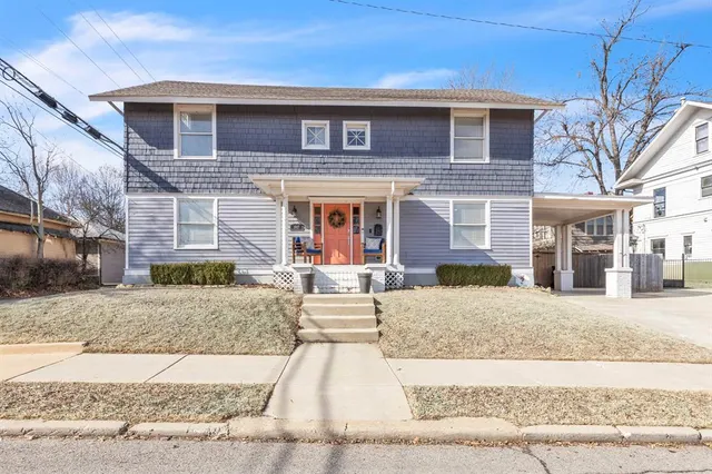 Photo 2 — 1917 N Shartel Avenue, Oklahoma City, OK 73103