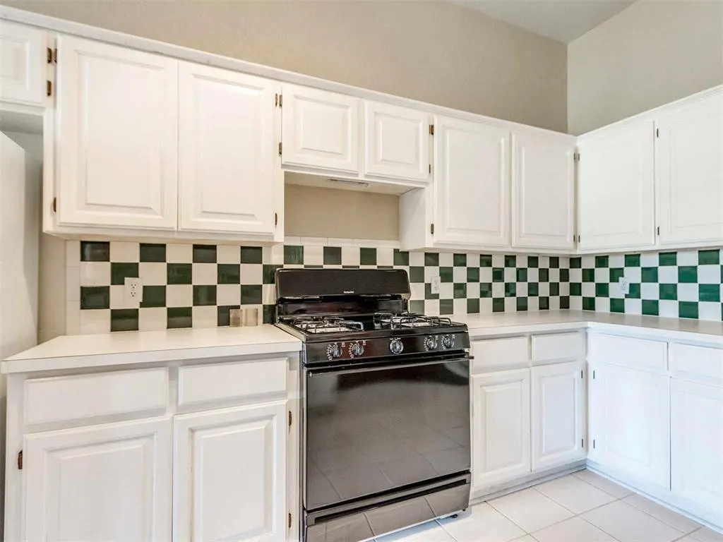 Photo 14 — 15113 Stone Meadows Drive, Oklahoma City, OK 73170