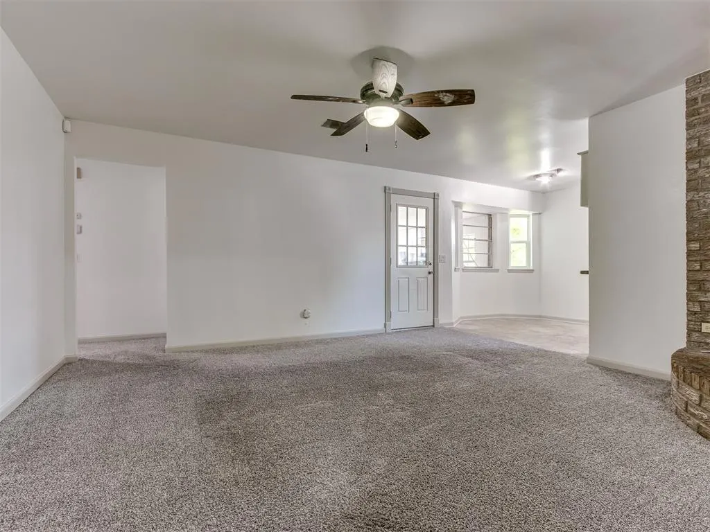 Photo 8 — 616 Whispering Oak Road, Oklahoma City, OK 73127