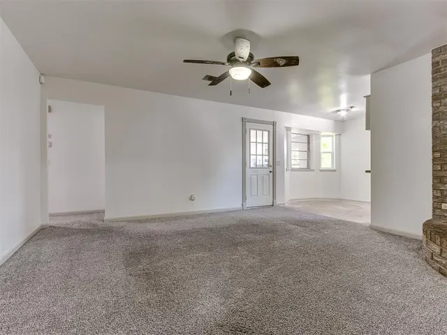 Photo 8 — 616 Whispering Oak Road, Oklahoma City, OK 73127