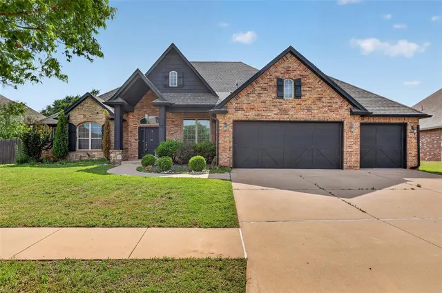 Front exterior — 18509 Feliz Drive, Edmond, OK 73012