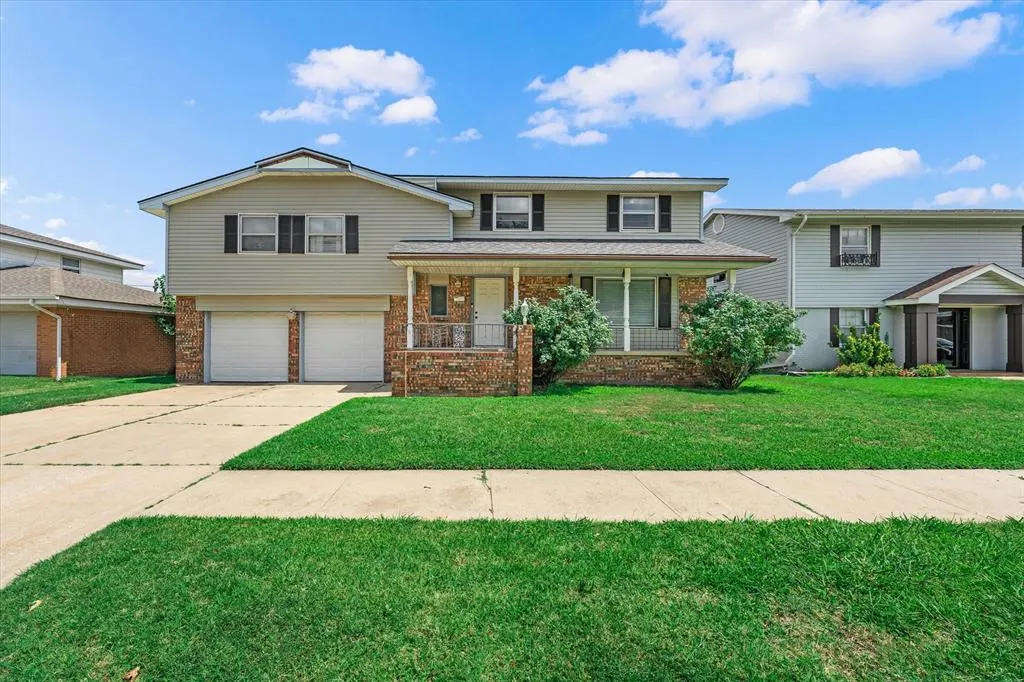 Front exterior — 2232 Laneway Drive, Oklahoma City, OK 73159