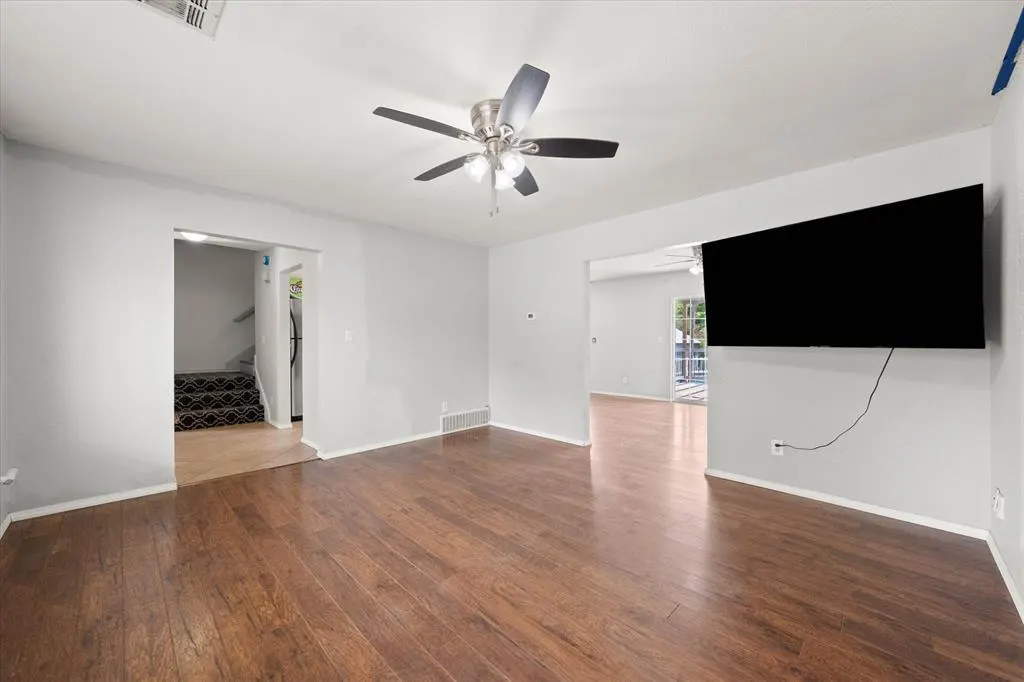 Photo 12 — 2232 Laneway Drive, Oklahoma City, OK 73159