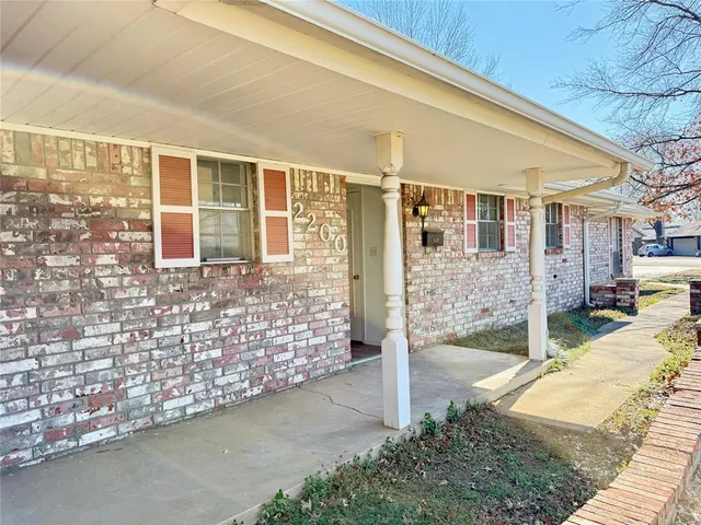 Photo 4 — 2200 Grisso Drive, Seminole, OK 74868