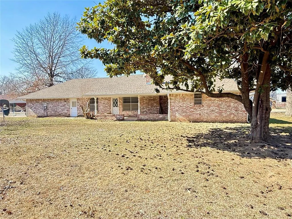 Photo 5 — 2200 Grisso Drive, Seminole, OK 74868