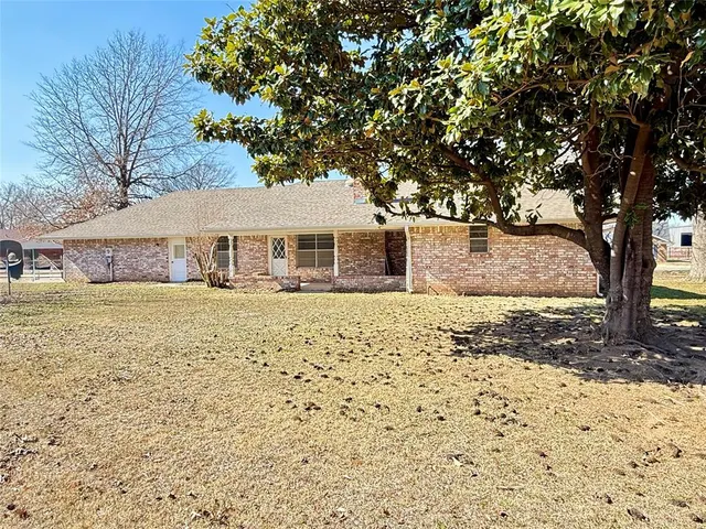 Photo 5 — 2200 Grisso Drive, Seminole, OK 74868