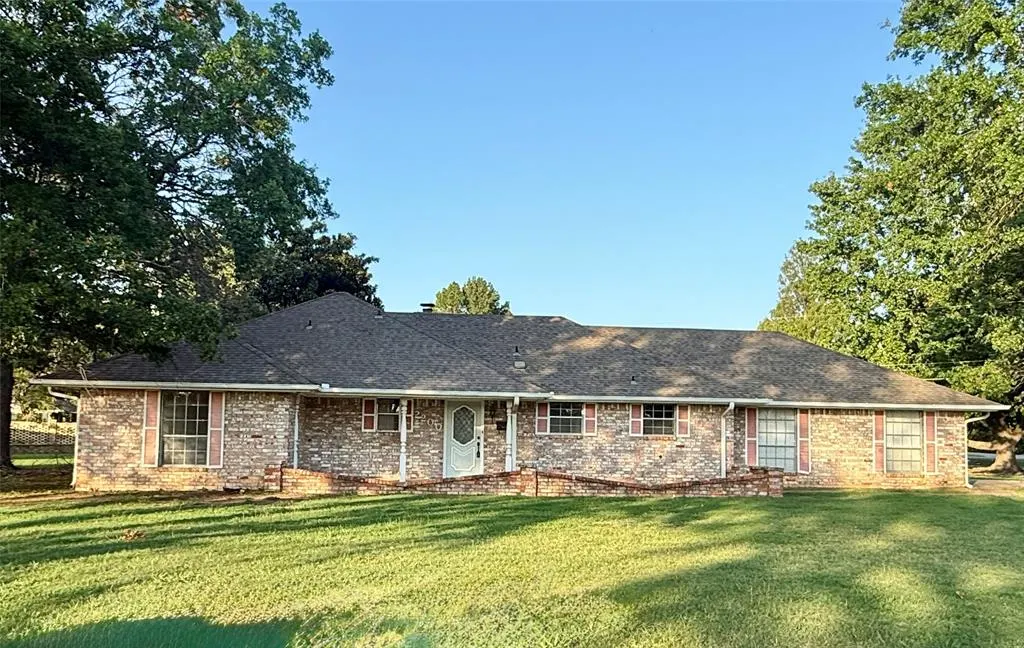 Front exterior — 2200 Grisso Drive, Seminole, OK 74868