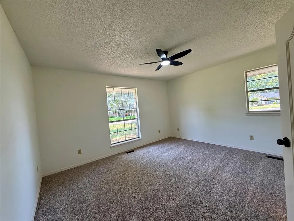 Photo 13 — 2200 Grisso Drive, Seminole, OK 74868