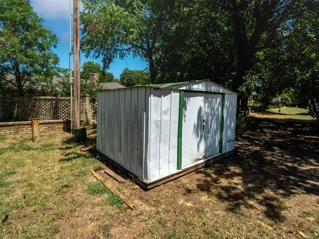 Photo 37 — 2200 Grisso Drive, Seminole, OK 74868