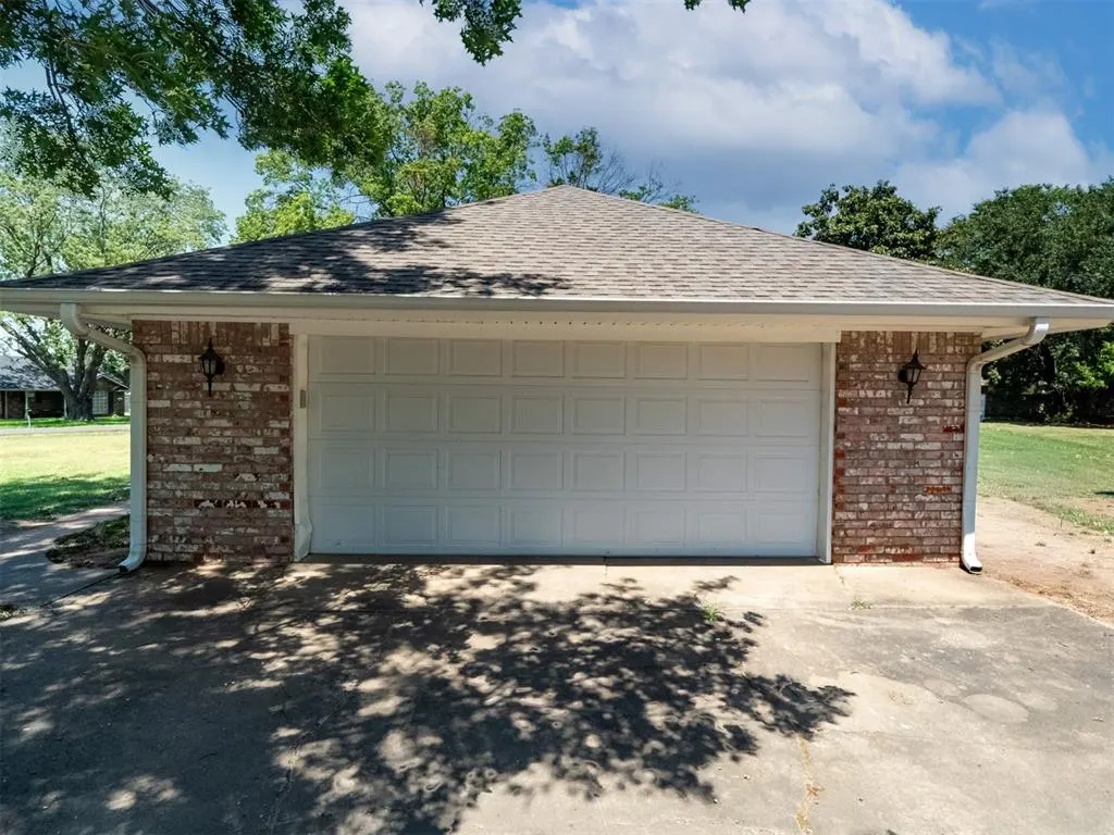 Photo 38 — 2200 Grisso Drive, Seminole, OK 74868