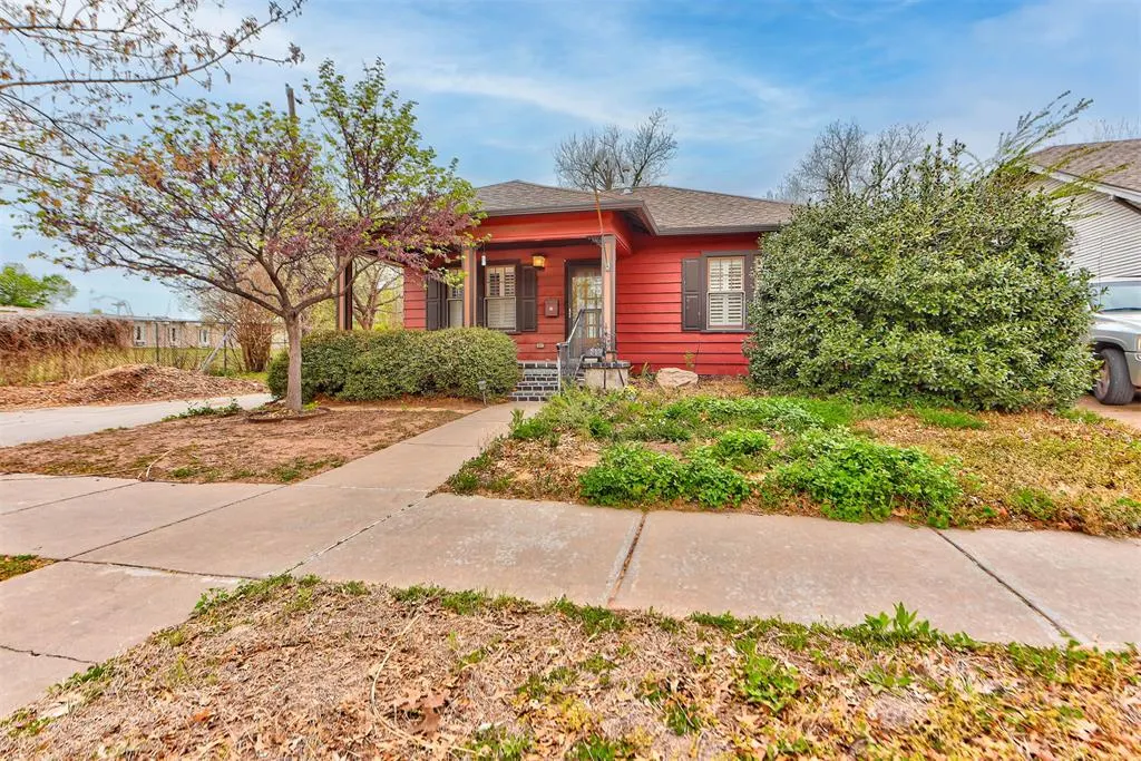 Photo 10 — 819 NW 25th Street, Oklahoma City, OK 73106