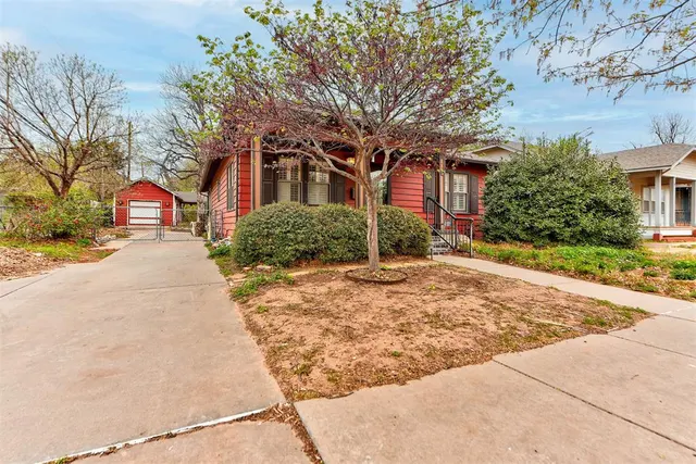 Photo 3 — 819 NW 25th Street, Oklahoma City, OK 73106