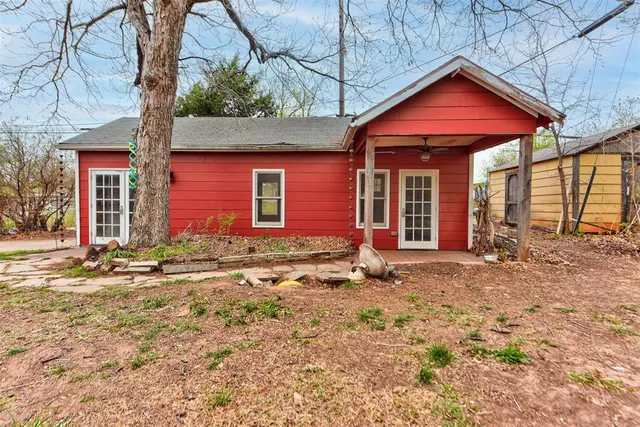 Photo 4 — 819 NW 25th Street, Oklahoma City, OK 73106