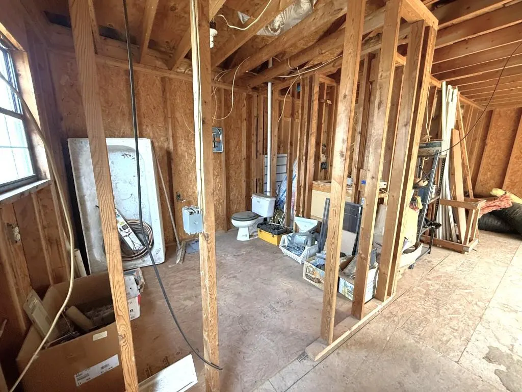 Photo 5 — 1301 W Idaho Avenue, Chickasha, OK 73018