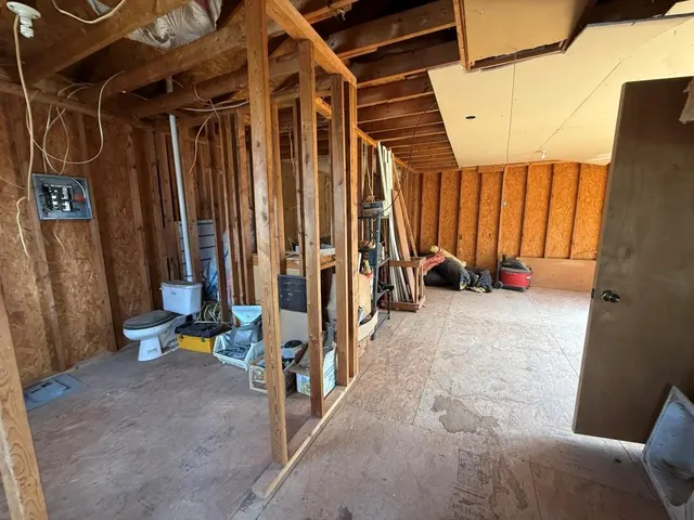 Photo 6 — 1301 W Idaho Avenue, Chickasha, OK 73018