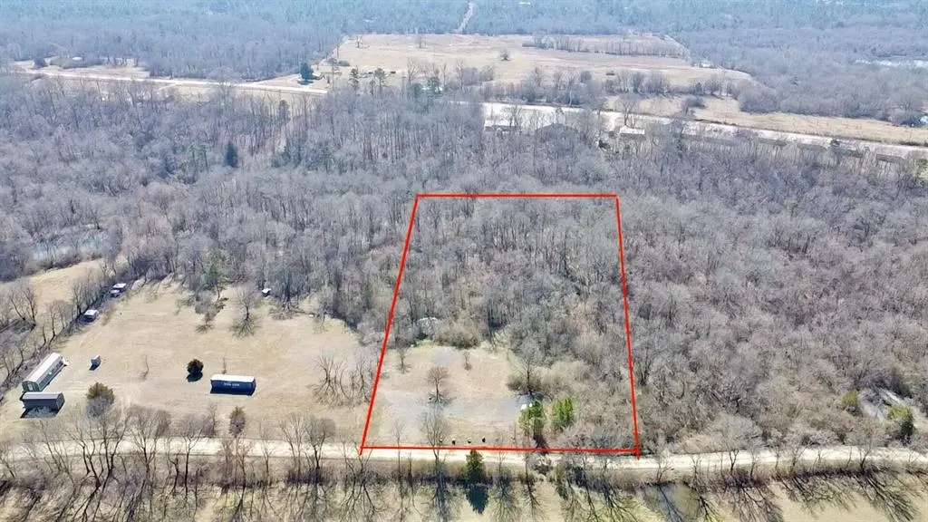 Front exterior — 332 Walden Road, Battiest, OK 74722