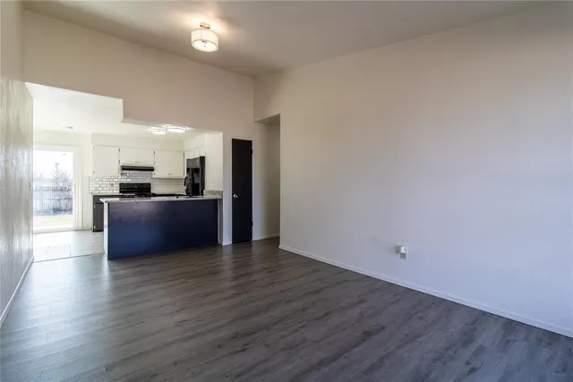 Photo 3 — 504 W 10th Street, Edmond, OK 73003