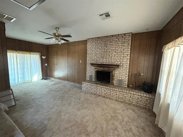 Photo 4 — 514 E Center Street, Lexington, OK 73051