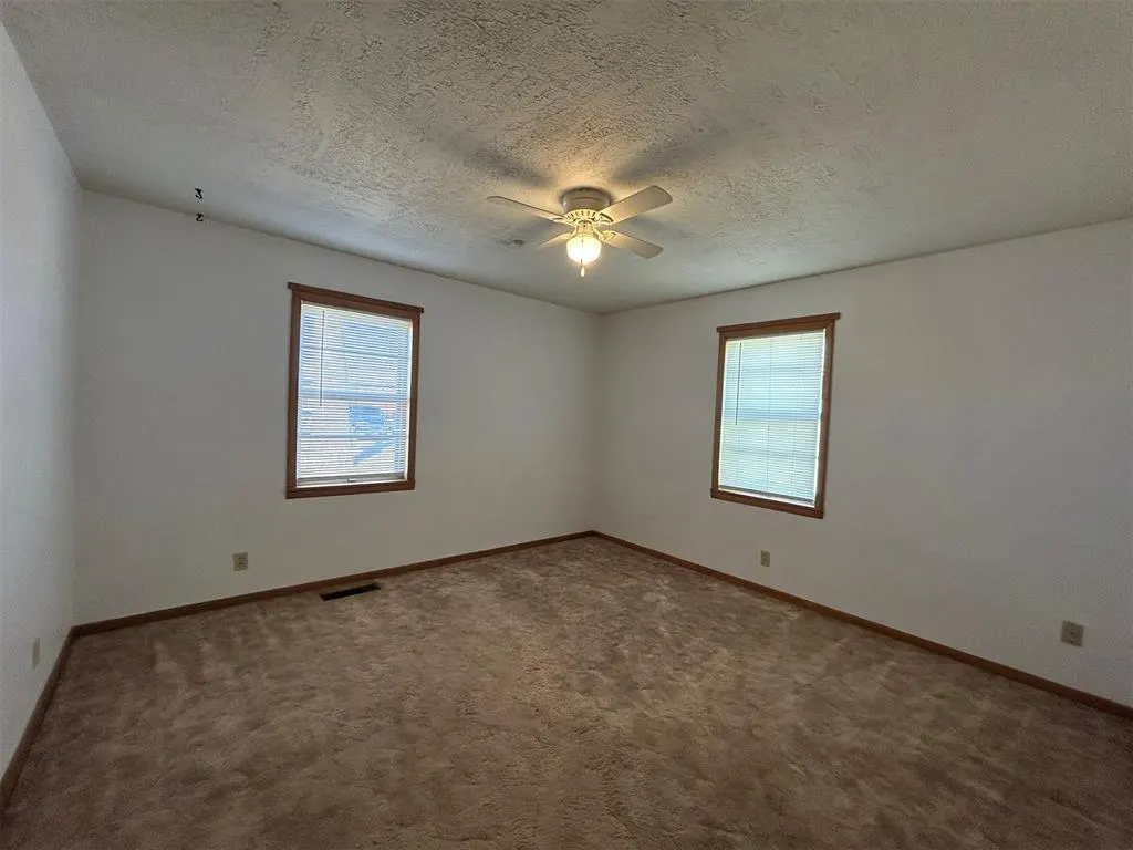 Photo 9 — 514 E Center Street, Lexington, OK 73051