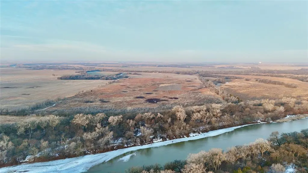 Photo 2 — 1 N 3100 Road, Lamont, OK 74643