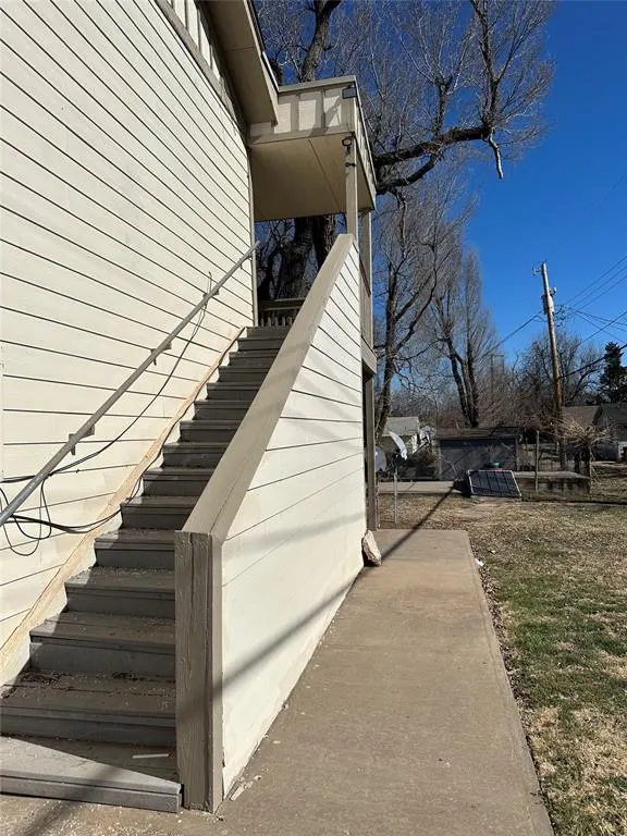 Photo 17 — 1221 W London Street 3, El Reno, OK 73036