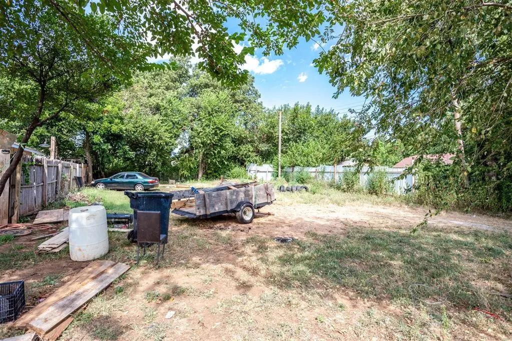 Photo 12 — 3107 S Broadway Avenue, Oklahoma City, OK 73109