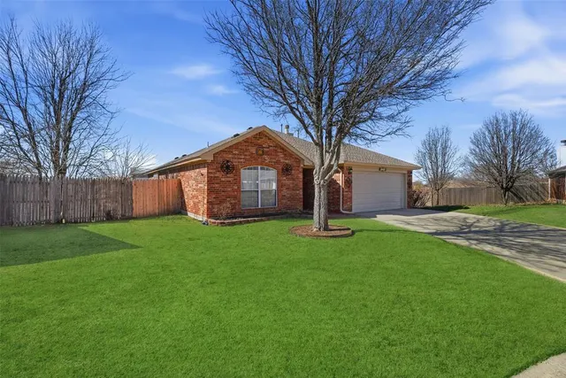 Photo 5 — 1404 Buena Vista Circle, Norman, OK 73071