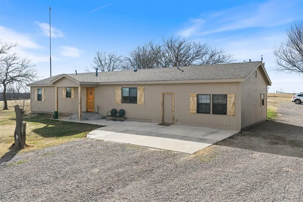 Photo 25 — 24042 E N County Road 3330 Road, Wynnewood, OK 73098