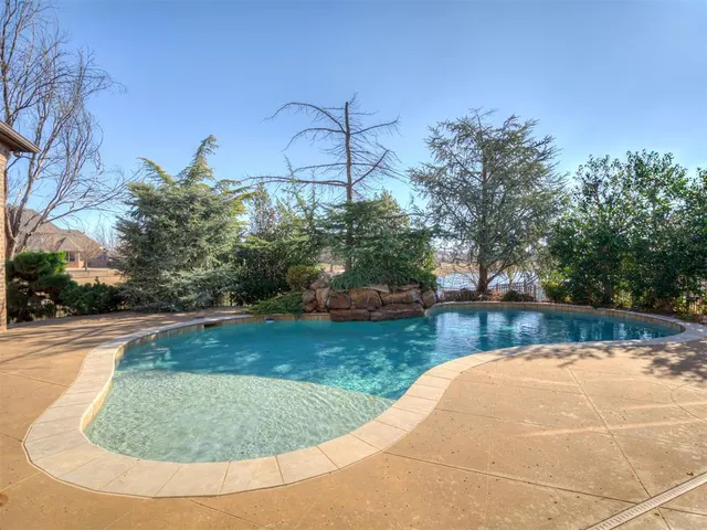 Photo 2 — 14004 Lago Strada, Oklahoma City, OK 73170