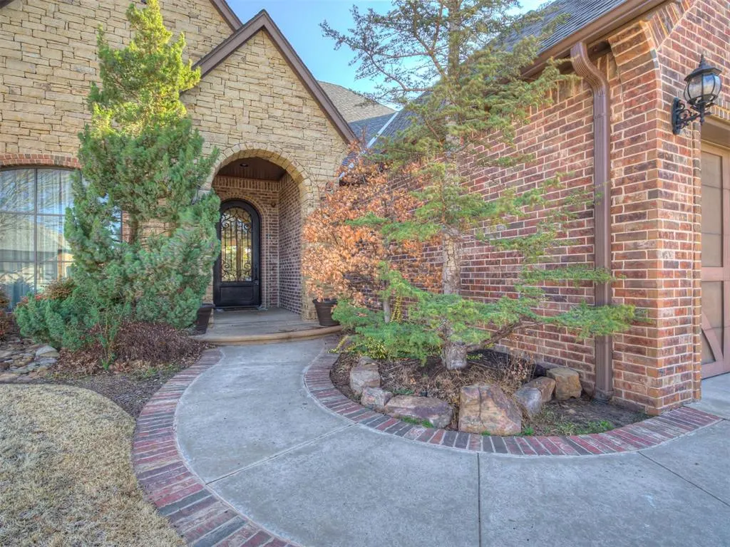 Photo 4 — 14004 Lago Strada, Oklahoma City, OK 73170